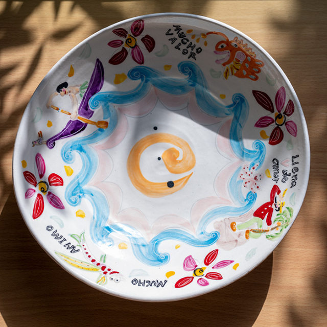 色絵ピュア原人冒険皿(BY-335) 作家「吉岡萬理」