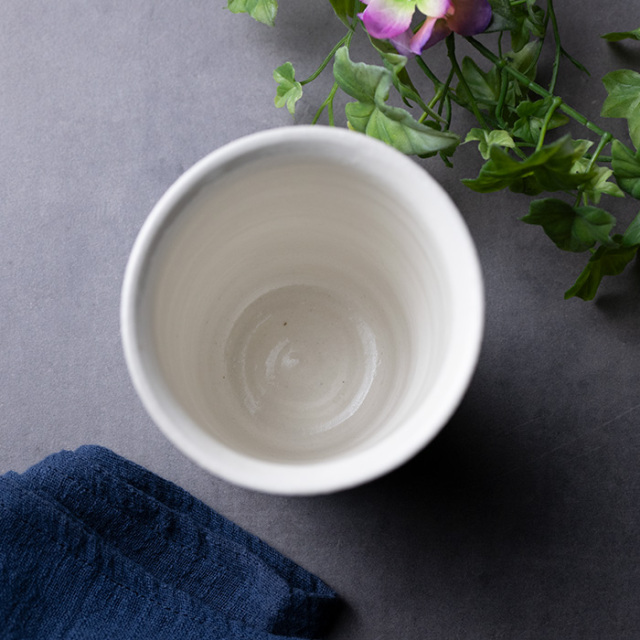 陶芸家　吉岡萬理