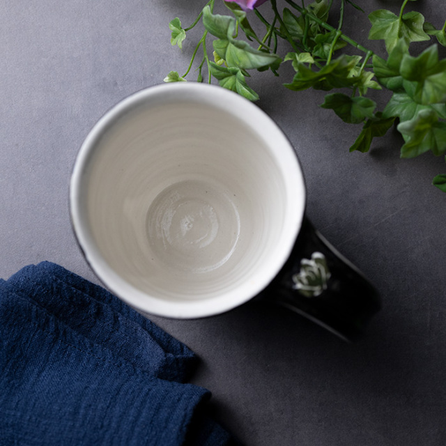 陶芸家　吉岡萬理