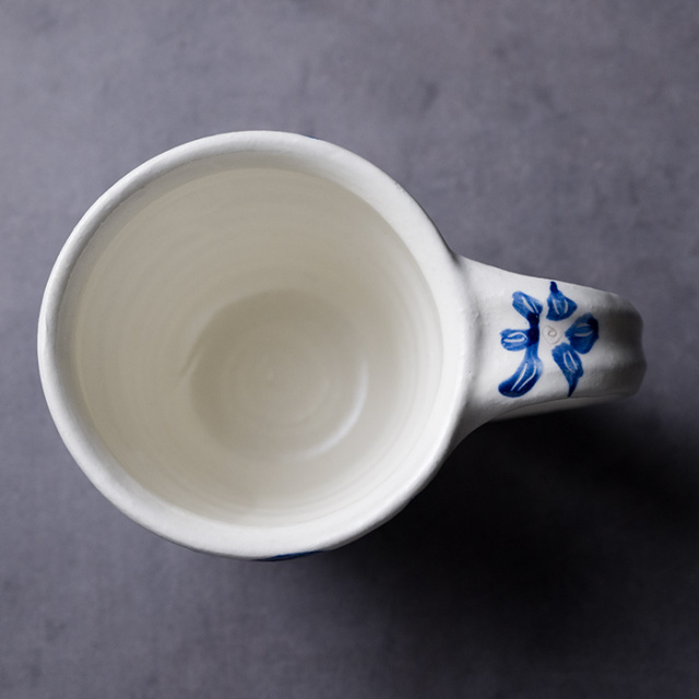 マグカップ　作家　吉岡萬理