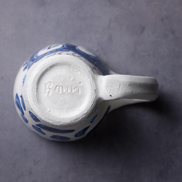 マグカップ　作家　吉岡萬理