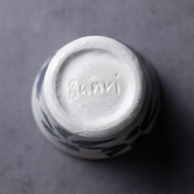 カップ　作家　吉岡萬理