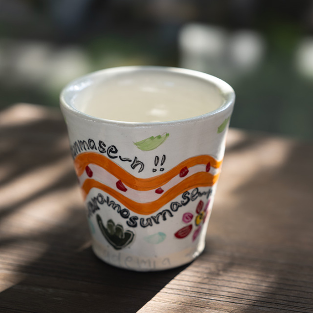 カップ　作家　吉岡萬理