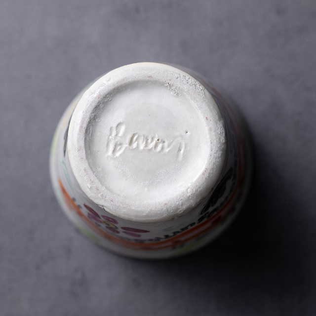 カップ　作家　吉岡萬理