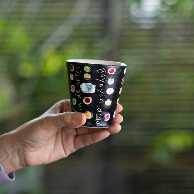 カップ　作家　吉岡萬理