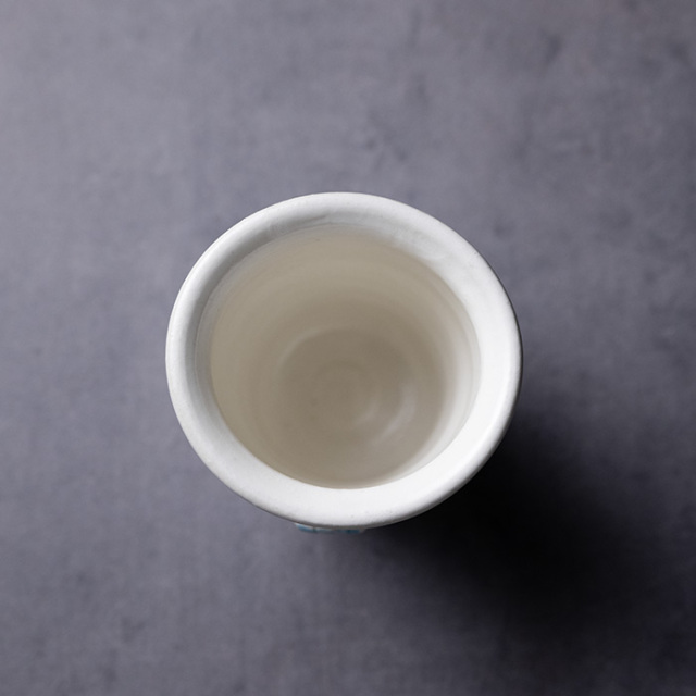 カップ　作家　吉岡萬理