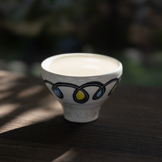 カップ　作家　吉岡萬理