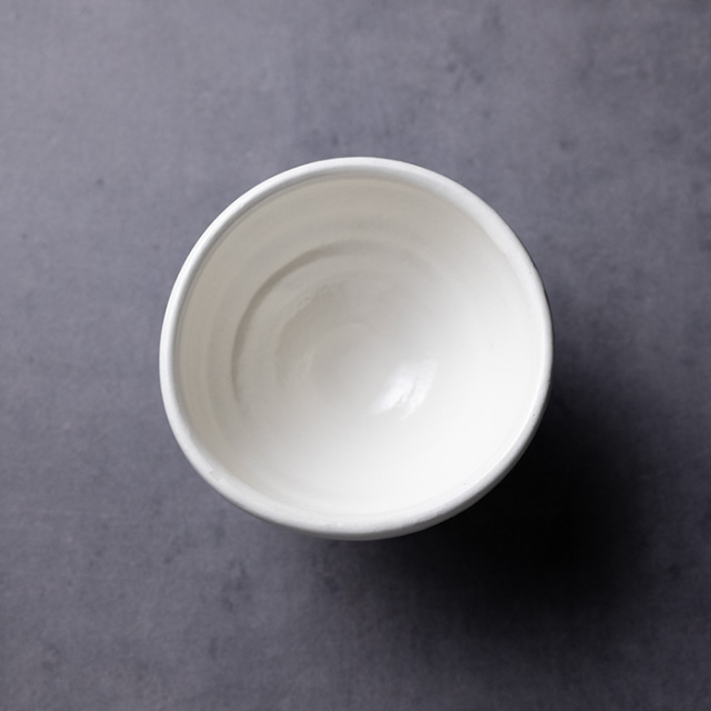 カップ　作家　吉岡萬理