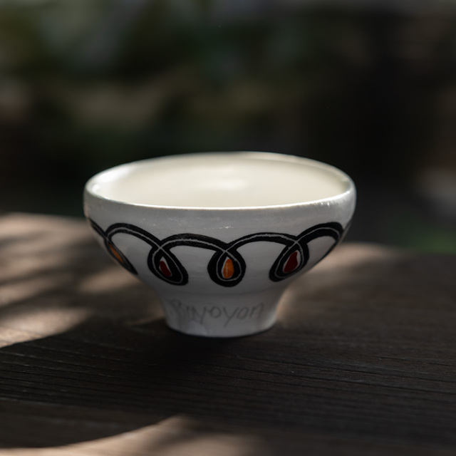 カップ　作家　吉岡萬理