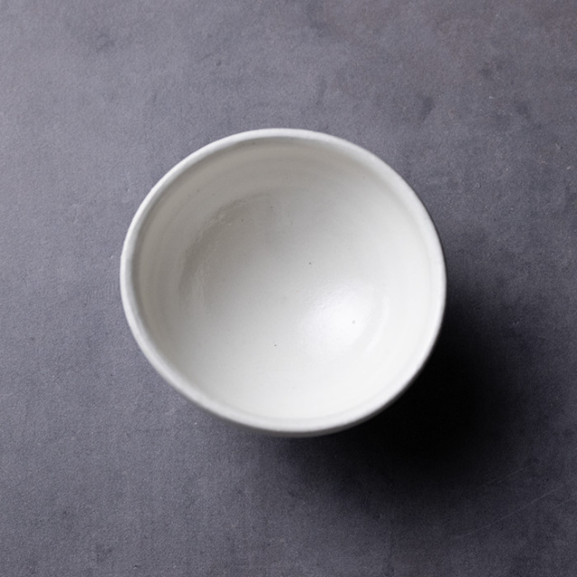 カップ　作家　吉岡萬理