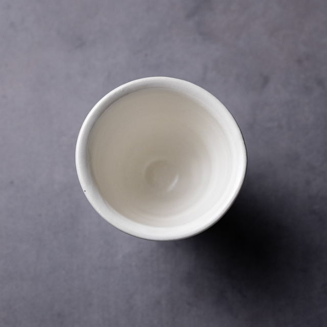 カップ　作家　吉岡萬理