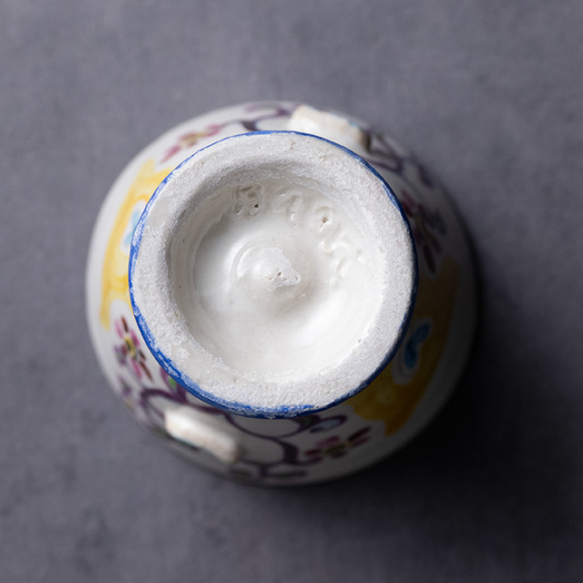 カップ　作家　吉岡萬理