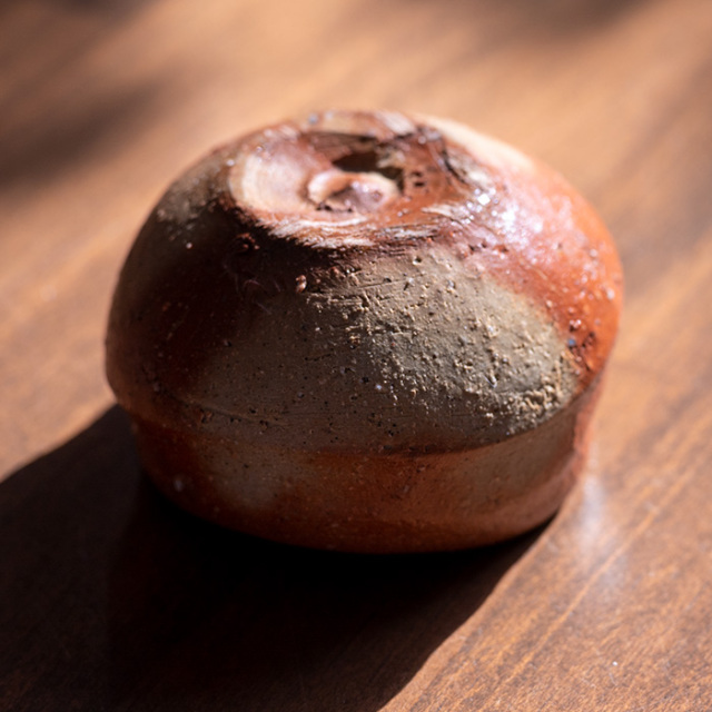 共箱付】備前焼緋襷ぐい呑（CR-052） 作家「クリストファーレイヴェン