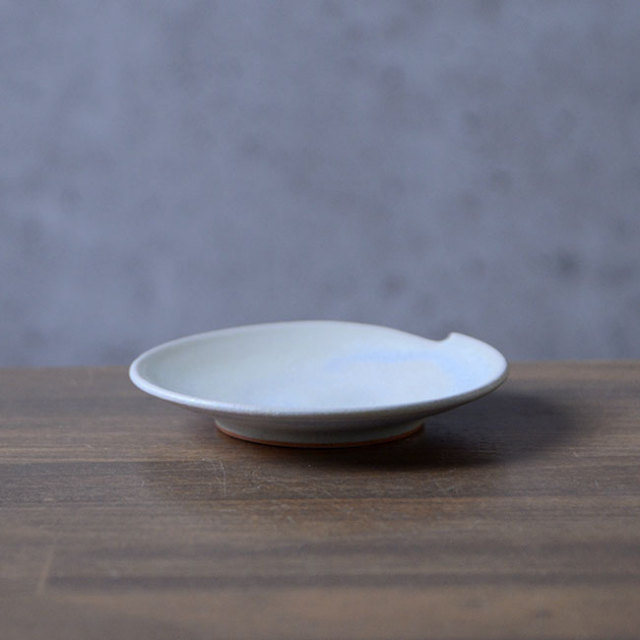 黄鶲釉勾玉皿3寸 作家「見野大介」