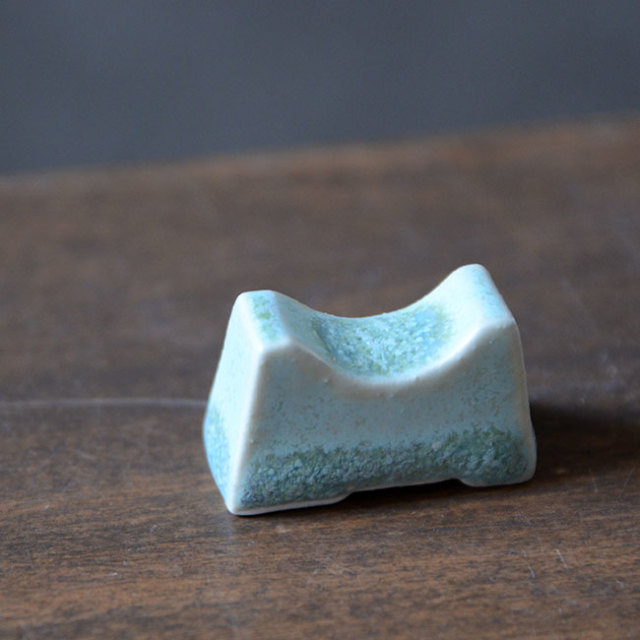 和食器　白翠箸置　 作家「中村譲司」