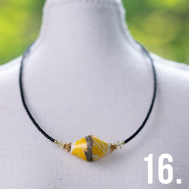 とんぼ玉　ネックレス