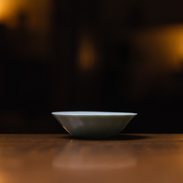 青白磁小鉢 作家「市川博一」