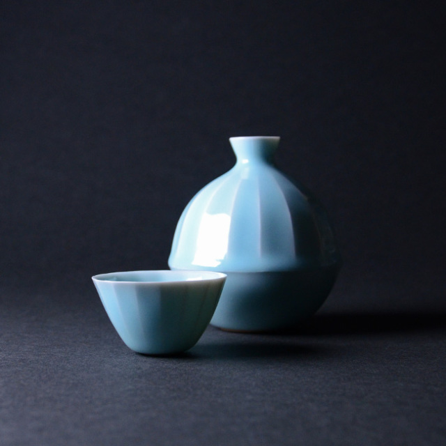 青白磁酒器揃（木箱付） 作家「市川博一」 