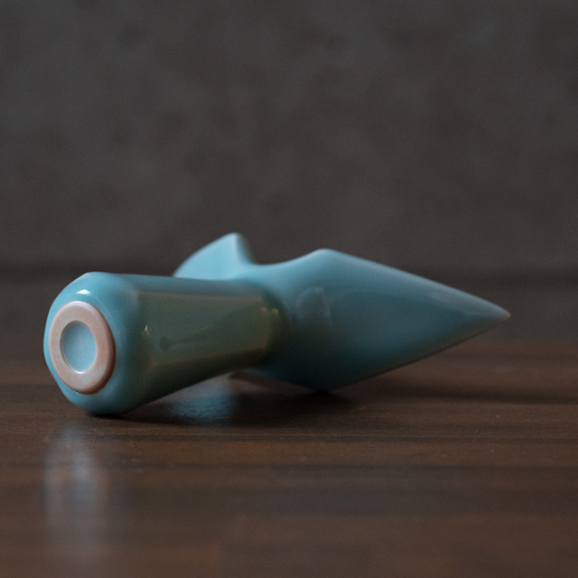 青白磁花器（IH-054） 作家「市川博一」