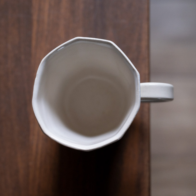 青い絵柄の陶器カップセット 手描き 青いボタン マグカップ – 陶土う庵