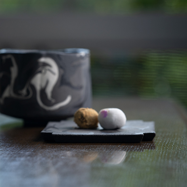 彩済流板皿　作家　瀬津純司