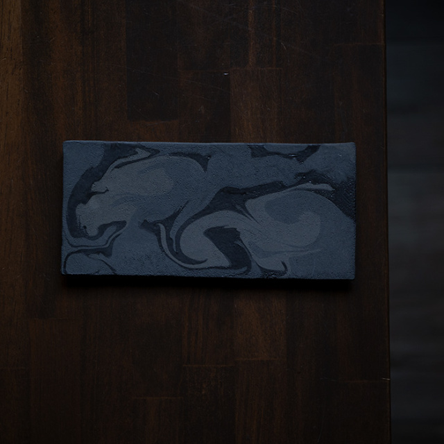 彩済流板皿　作家　瀬津純司