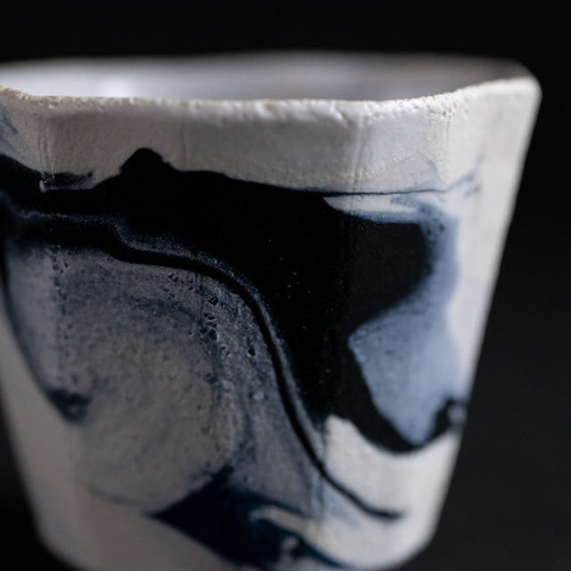 共箱付】彩墨流酒器（JS-741） 作家「瀬津純司」