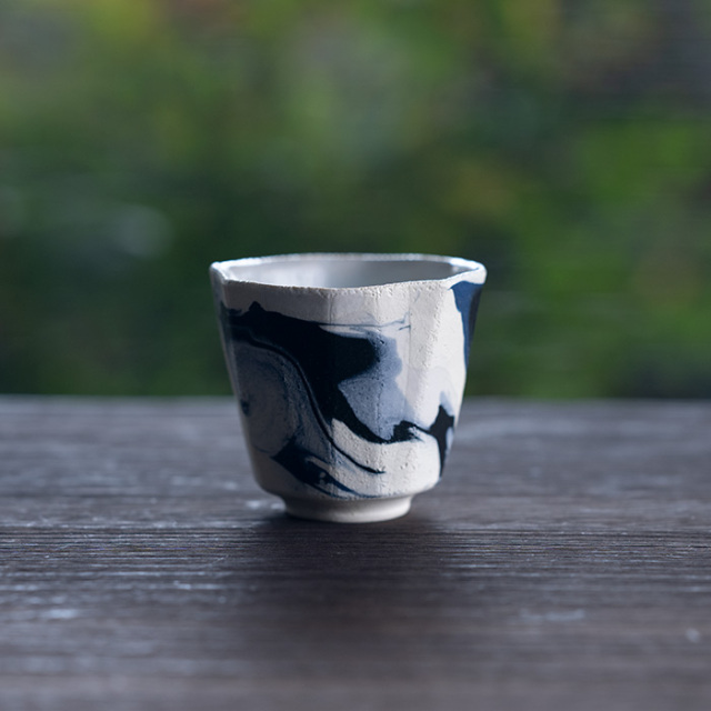 共箱付】彩墨流酒器（JS-741） 作家「瀬津純司」