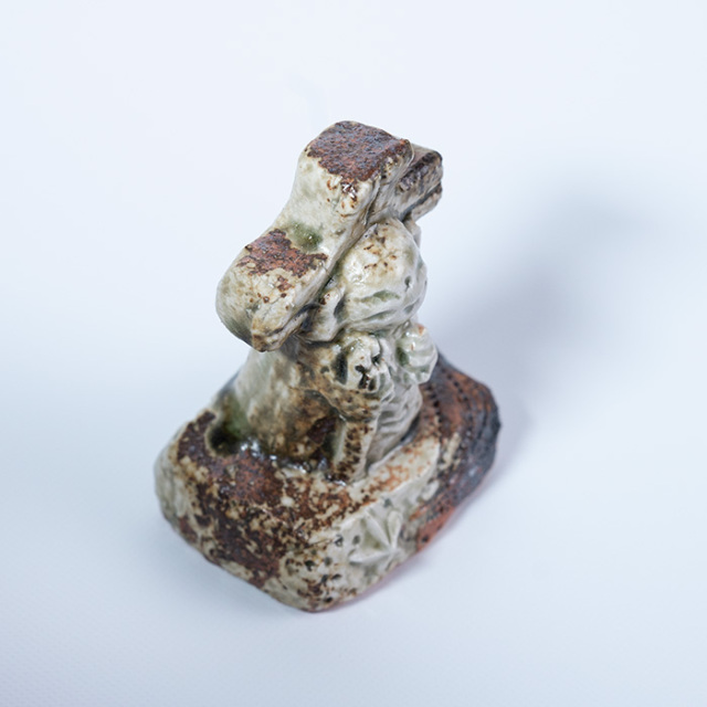 伊賀ぷらす思考地蔵 -8cm -（KAA-057） 作家「新歓嗣」