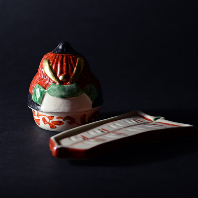 兜と矢羽皿セット　荒木陶房