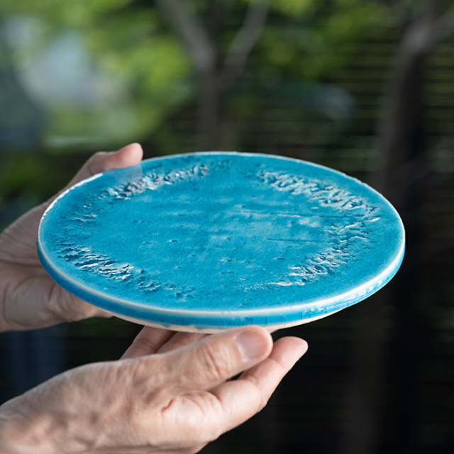和食器　トルコブルー六寸丸台皿　作家「荒木漢一」