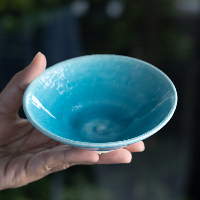 平茶碗　コバルトブルー【中古美品】 御本手 金魚 平茶碗 | 小倉寅介/オグラトラスケ | 三越伊勢丹