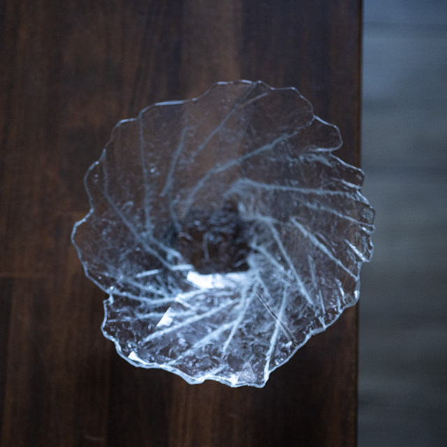 ガラス作家　岸本耕平