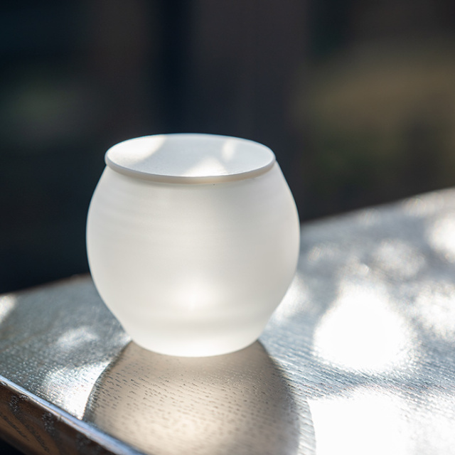 ガラス　岸本耕平