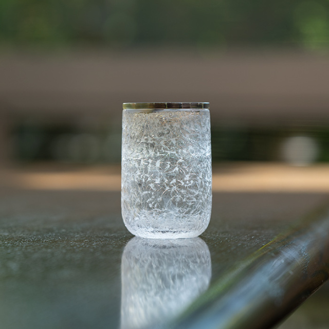 ガラス　岸本耕平