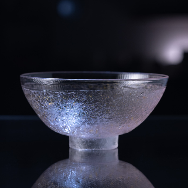 ガラス　抹茶茶碗