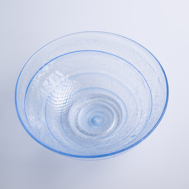 ガラス　抹茶茶碗