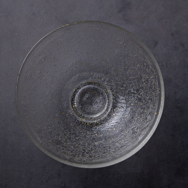 ガラス　抹茶茶碗