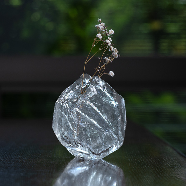 ガラス　花器　　作家