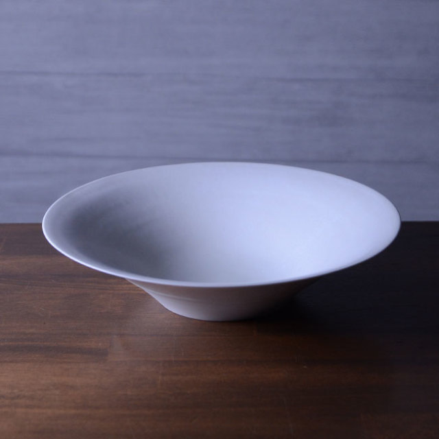 難あり 竹内紘三 白磁 八寸平鉢 作家 和食器 和食器 白磁八寸平鉢 作家「竹内紘三」