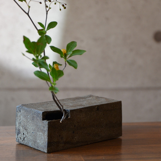 黒土花器 作家「竹内紘三」