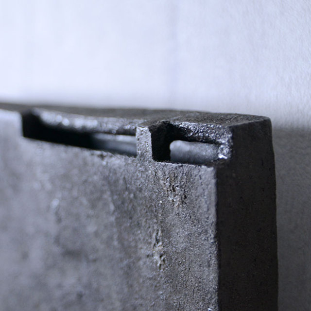 黒土花器（J）　作家「竹内紘三」