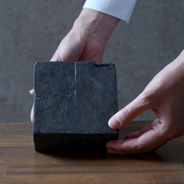 黒土花器 No.4　作家「竹内紘三」