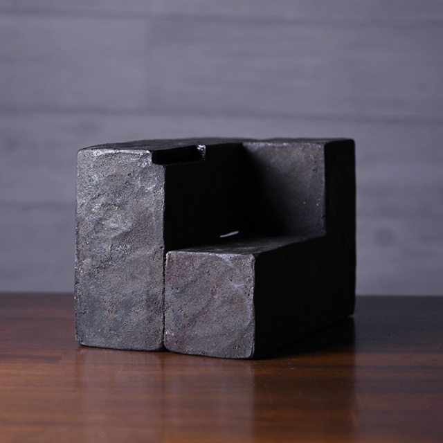 vase kouzo takeuchi
