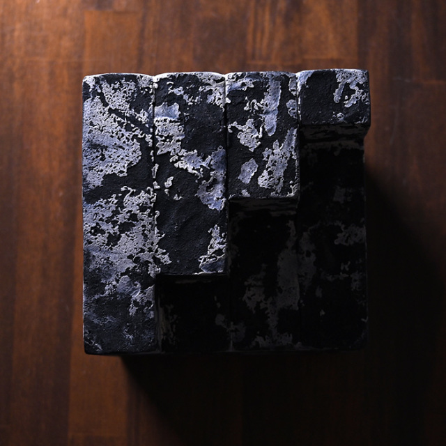 vase kouzo takeuchi