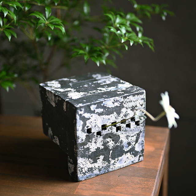 vase kouzo takeuchi