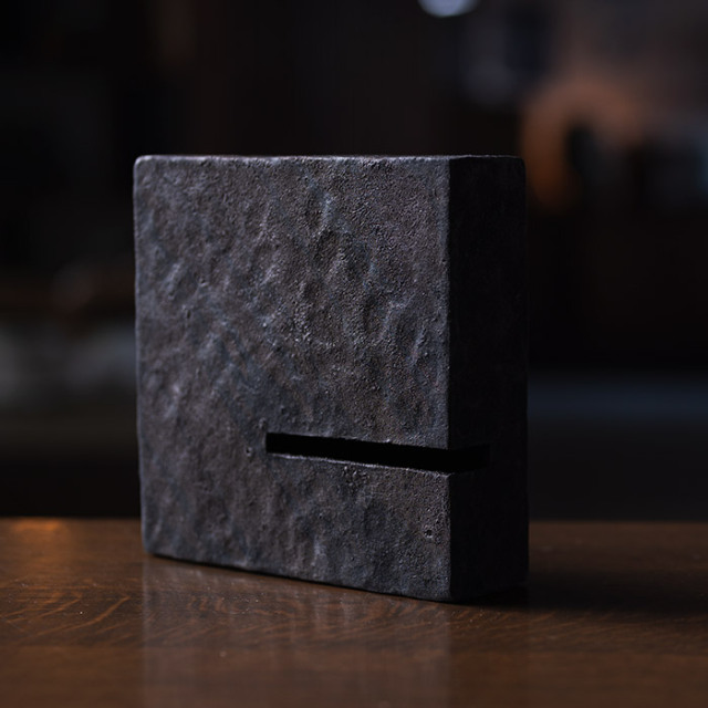 MODERN REMAINS　陶芸家：竹内絋三