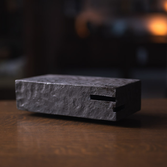 MODERN REMAINS　陶芸家：竹内絋三