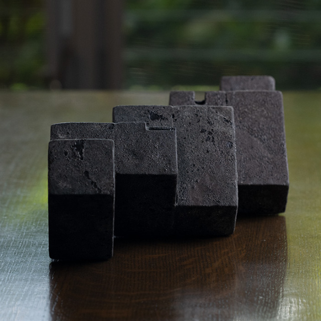 MODERN RUINS Vase