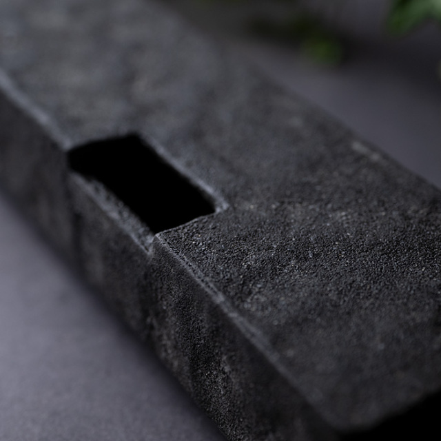 MODERN RUINS Vase